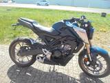 Honda CB 125R in selten blau! - Offers matching your search criteria