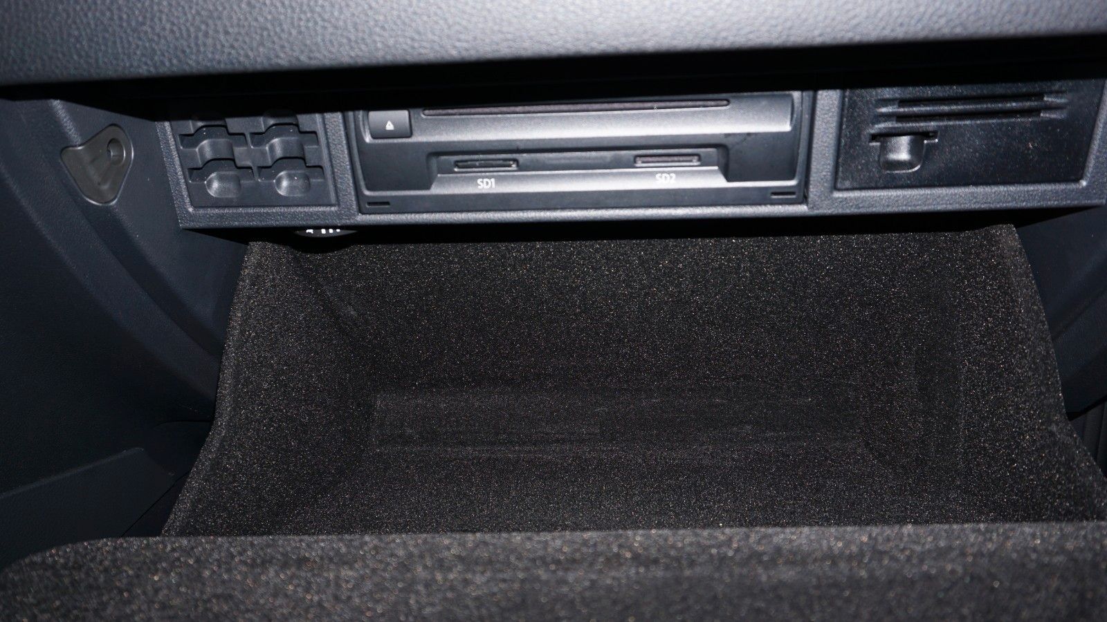 Fahrzeugabbildung Volkswagen Golf VII Variant R-line 4M,Navi,LED,SH,ACC,Kamer