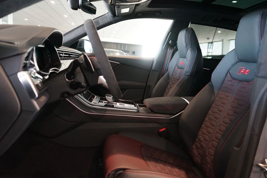 AUDI RSQ8 performance | B&O Advanced | Carbon | 305 AUDI RSQ8 performance | B&O Advanced | Carbon | 305