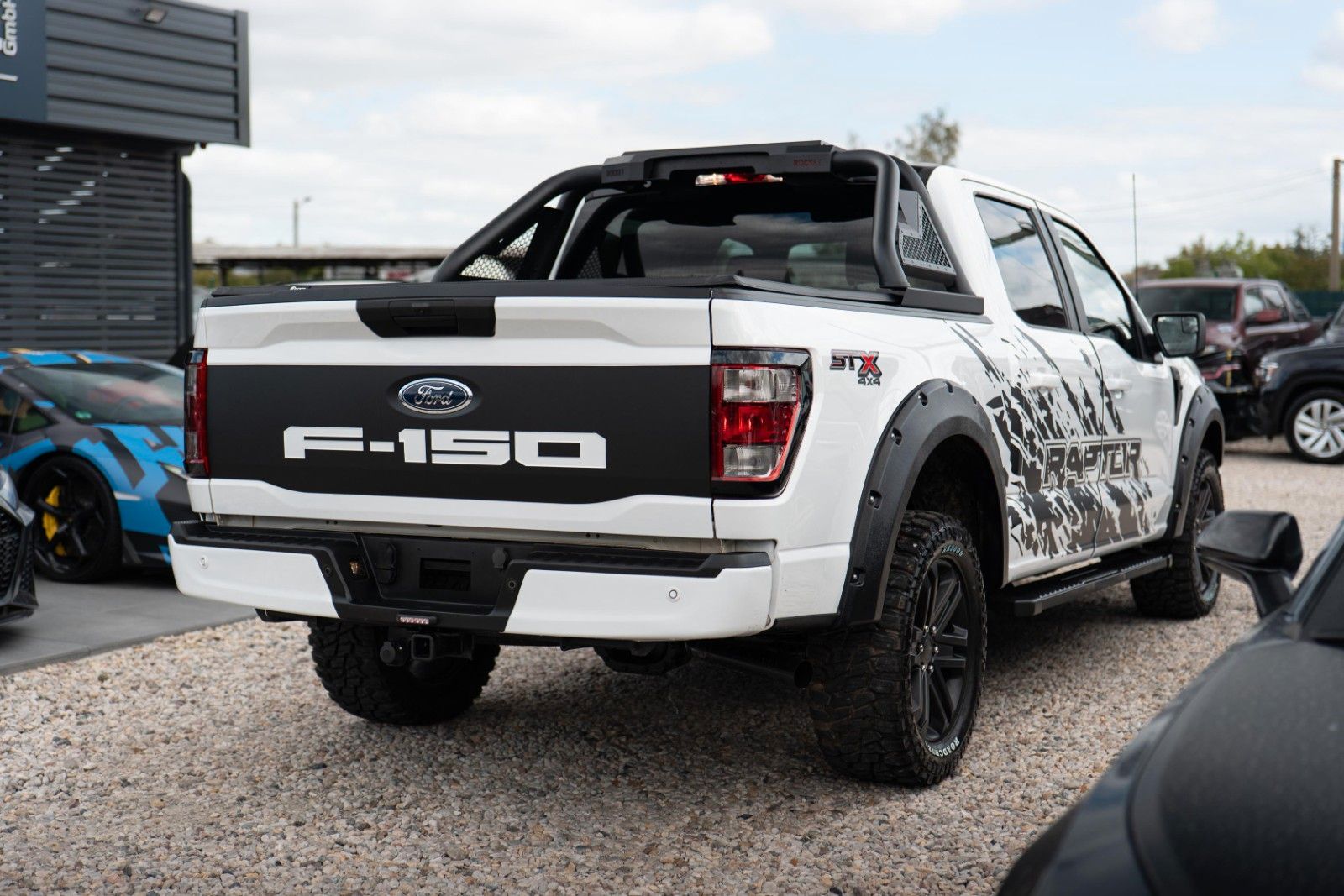 Fahrzeugabbildung Ford F150 5.0L V8 4x4 Offroad SuperCrew RAPTOR 19%