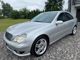 Mercedes-Benz C 32 AMG AMG - gebrauchte Mercedes-Benz C-Klasse aus dem Jahr 2001