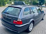 BMW 325xi Touring Allrad 2.Hd. org.79.846Km Erstlack - BMW 325 aus 2001: 325xi