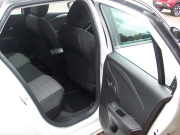 Bild 7 Opel Corsa F 1.2 Edition Klima Bluetooth Parksensoren