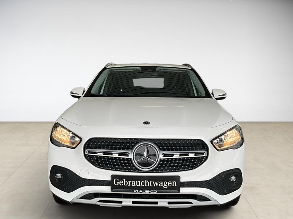 Mercedes-Benz GLA 220 d 4MATIC AHK AUT Kam. KlimaA LM PDC SHZ