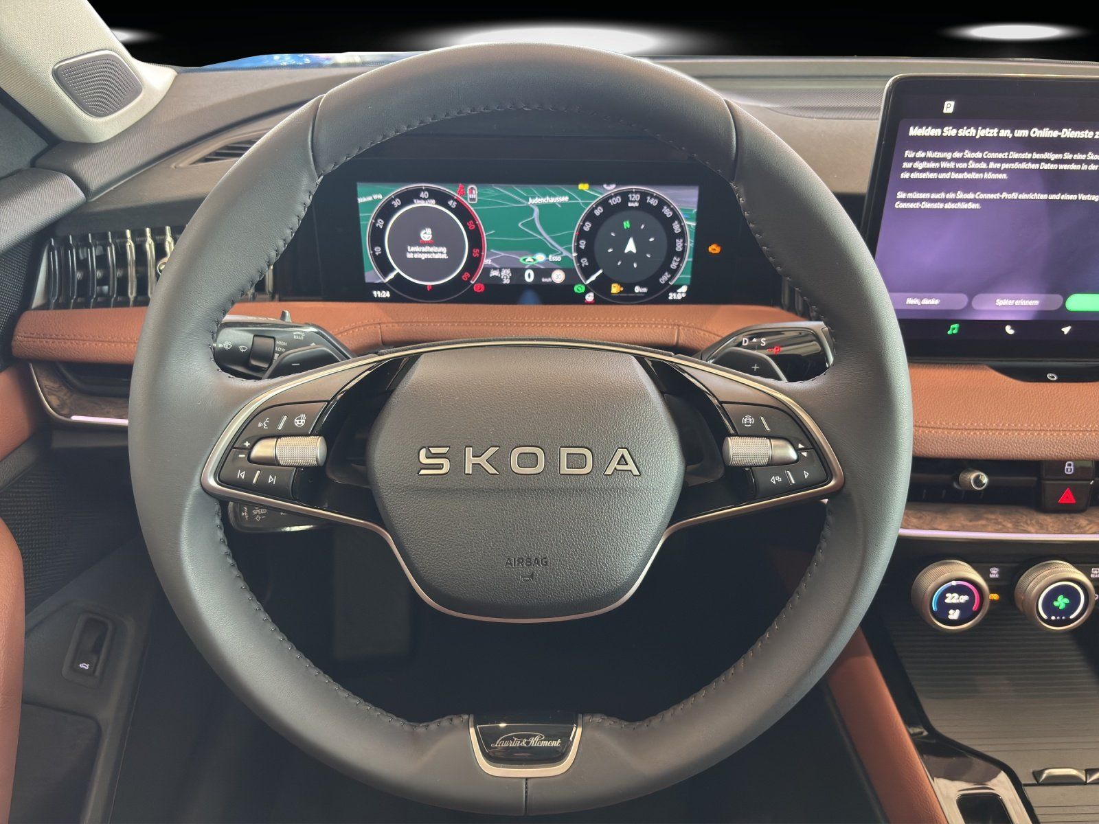 Fahrzeugabbildung SKODA Superb Combi L&K 2,0 TDI 142 kW DSG 4x4