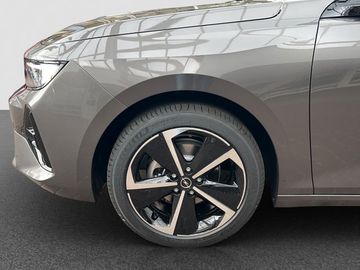 Fotografie 15 des Opel Astra 1.2 GS Sitzh. Kamera Navi CarPlay