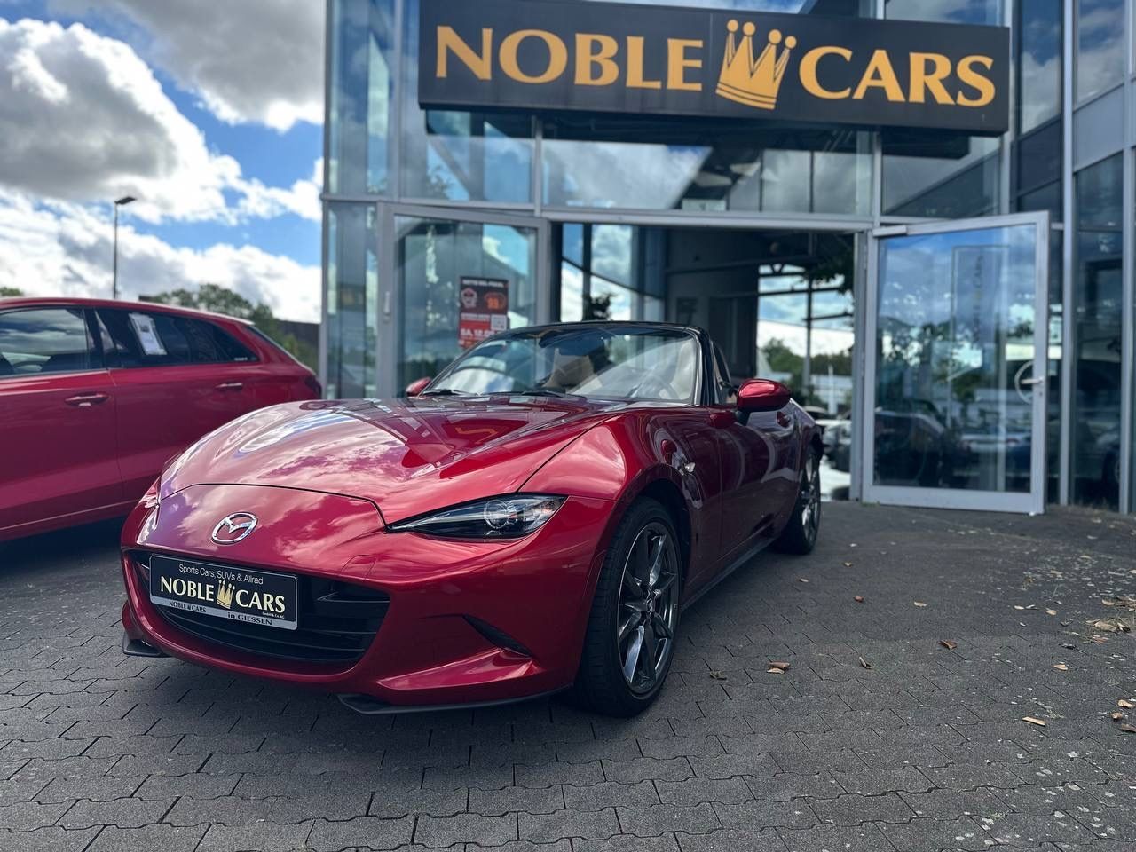 Fahrzeugabbildung Mazda MX-5 Selection KLIMA LED NAV LEDER