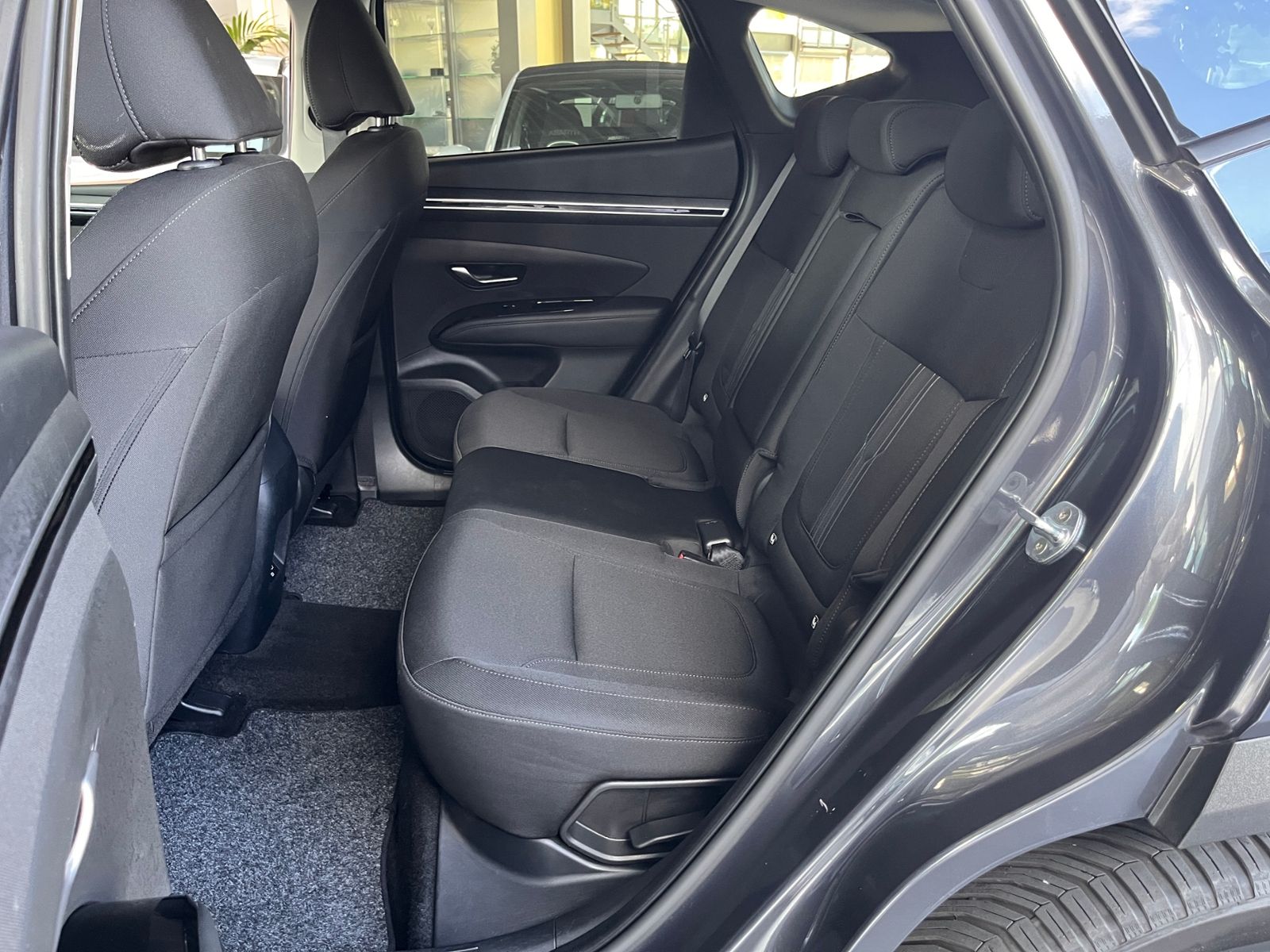 Fahrzeugabbildung Hyundai TUCSON Trend Plug-In Hybrid 4WD KLIMA LED NAVI