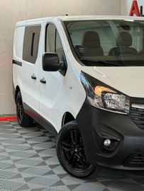 Opel Vivaro - 10
