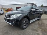 Fiat Fullback Double Cab LX - schwarze Fiat Fullback