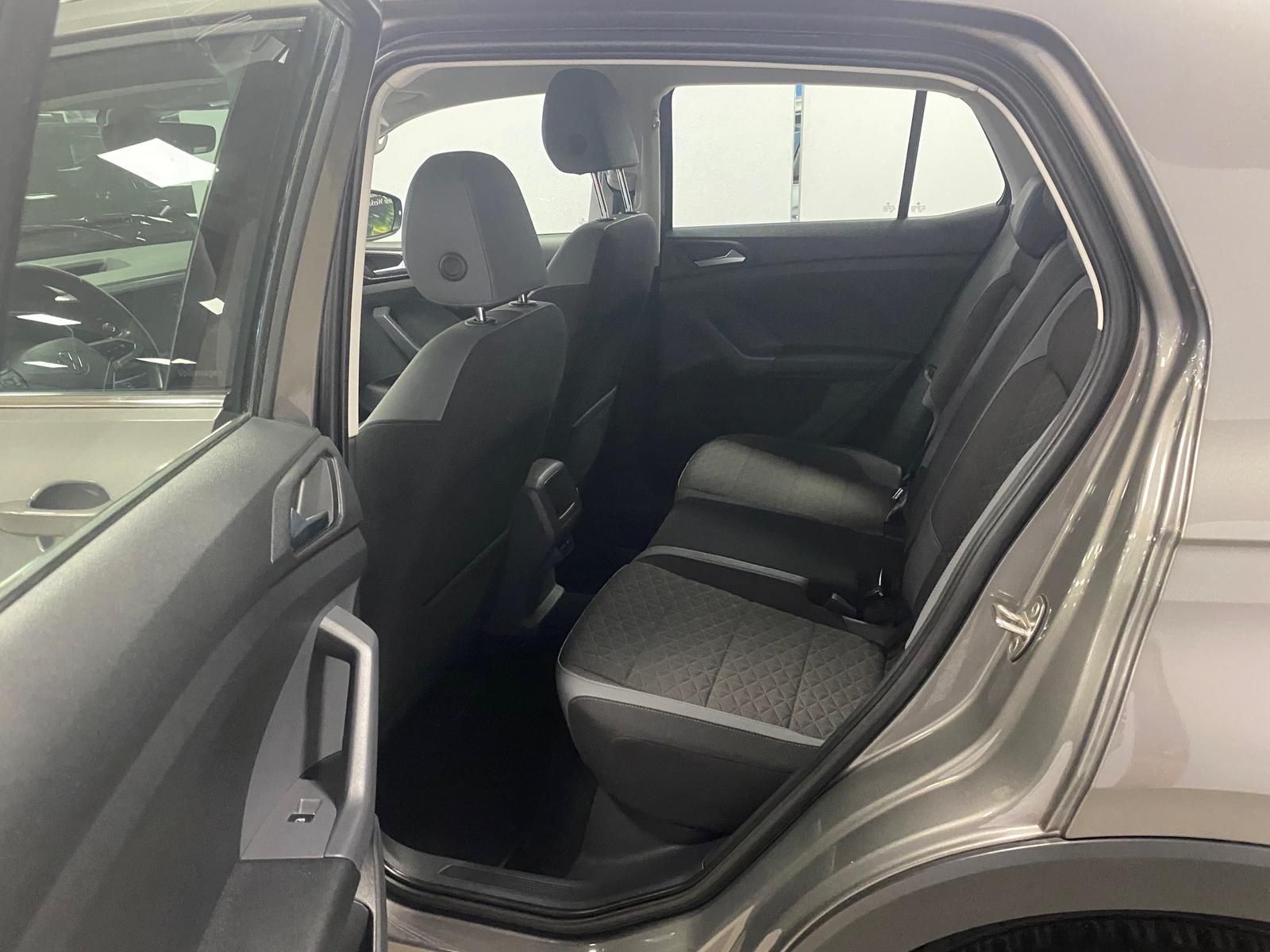 Fahrzeugabbildung Volkswagen T-Cross 1.0 TSI Style APP+KLIMA+ACC+RFK+PDC+NAVI