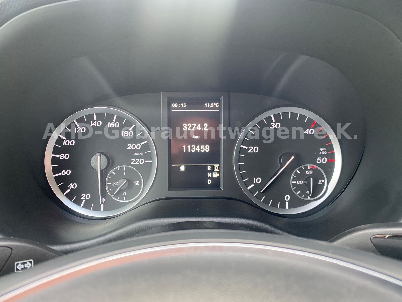 Fahrzeugabbildung Mercedes-Benz Vito Tourer 114/116/119 CDI Edition lang