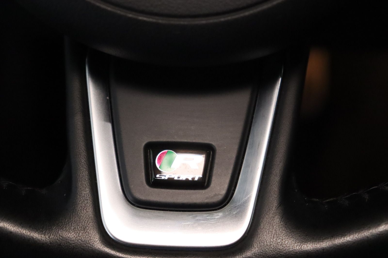 Fahrzeugabbildung Jaguar F-Pace 25t AWD * Navi * Anhängerk * LED