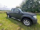 Nissan Navara D40, AHK - Nissan Navara mit Diesel-Antrieb: D40