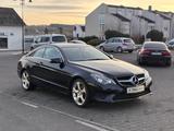 Mercedes-Benz E 200 Coupe Automatik  **ILS*NAVI*ABSTAND*SHZ** - gebrauchte Mercedes-Benz E 200 aus dem Jahr 2015