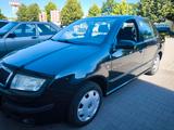 Skoda Fabia 1.4 16V Extra Sedan Automatik Extra - Skoda Fabia: Extra