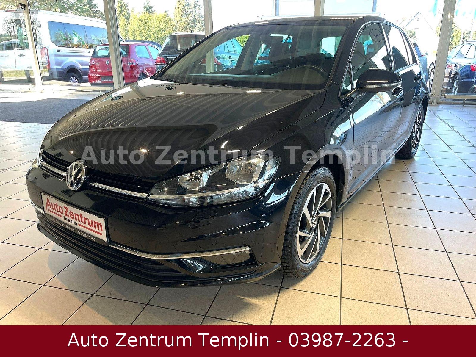 Volkswagen Golf VII-Navi-AHK-Allwetter-TÜV-Service-Garantie