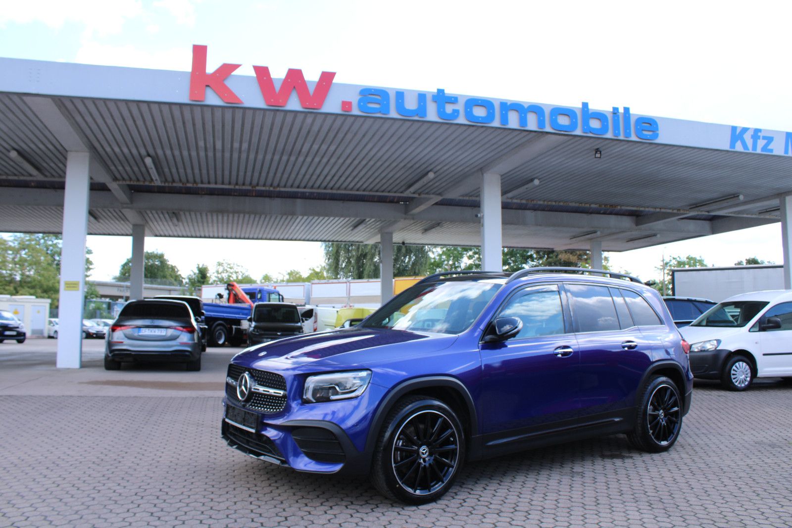 Mercedes-Benz GLB 220d 4Matic AMG-Line Head-Up Distronic AHK