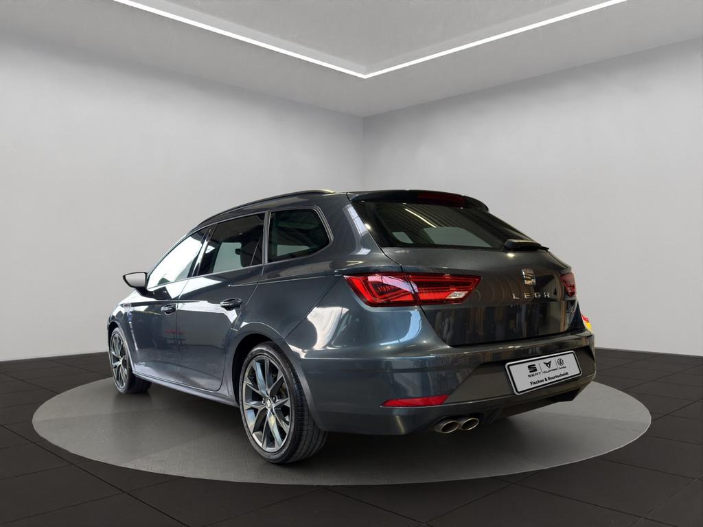 Seat Leon ST FR 1.5TSI AHK PANO LED PDC SHZ