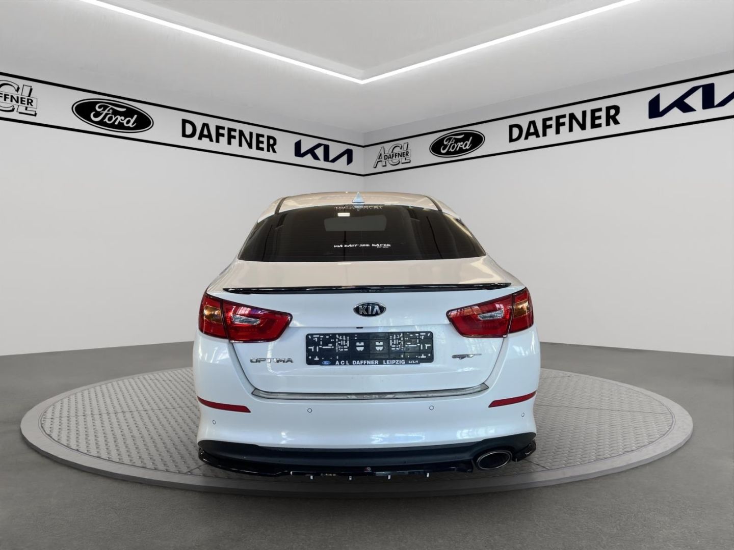 Fahrzeugabbildung Kia Optima Edition 7 Kamera Tempomat SHZ LED