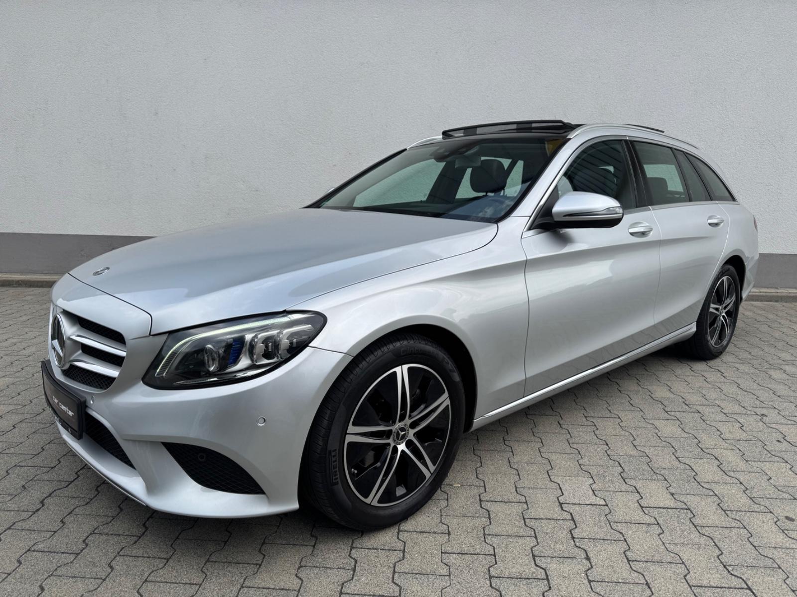 Mercedes-Benz C 180 T Model AVANTGARD (CAM/PANORAMA/LED/SPURH.