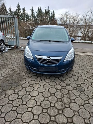 Opel Meriva B Edition