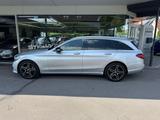 Mercedes-Benz C 180 T CGI W205 * Aut. * LED * AMG 18' * Kamera - Mercedes-Benz C 180 mit Benzin-Antrieb: Silber