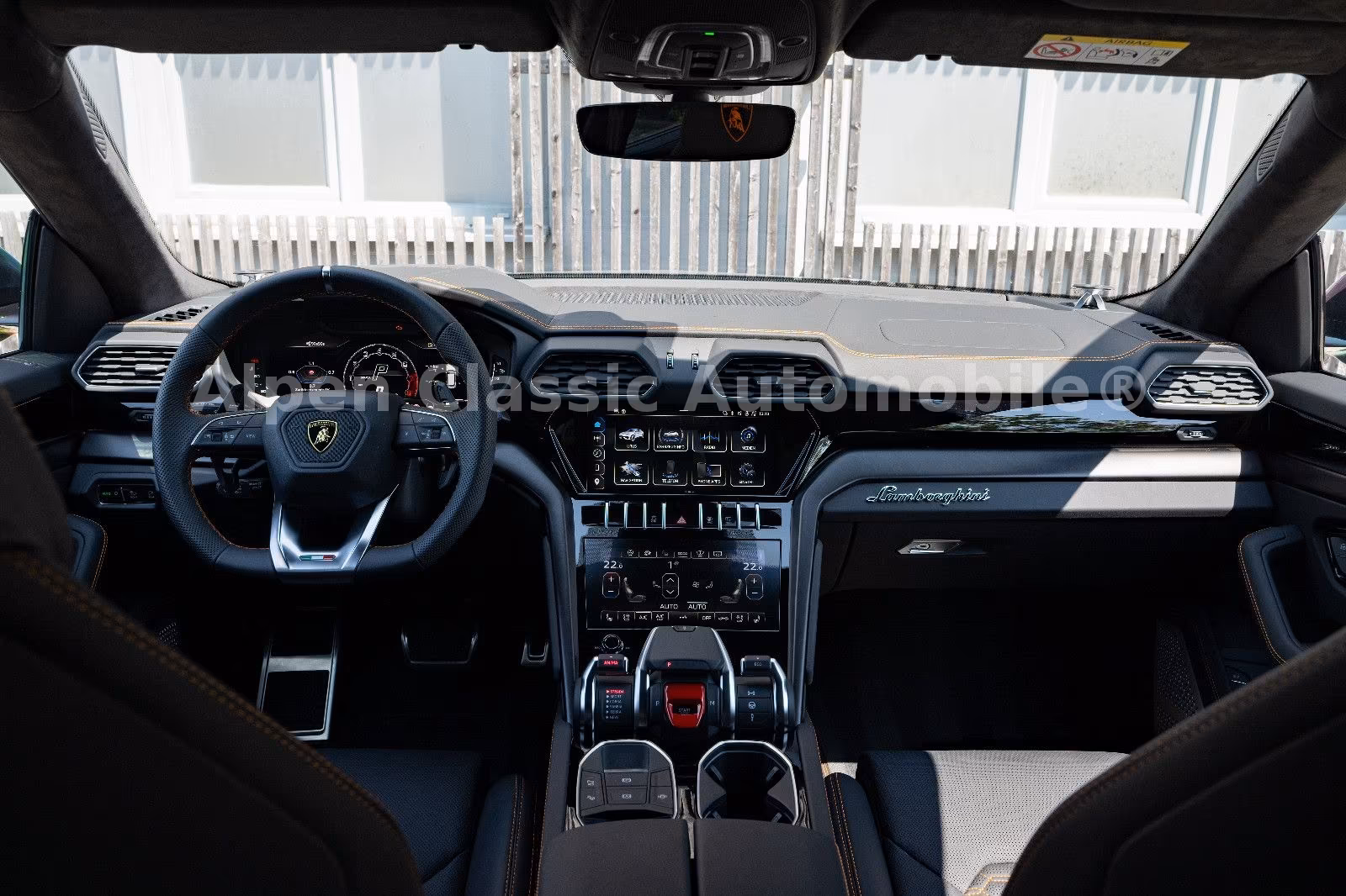Lamborghini Urus S 4.0 V8 Akrapovic, 23", Garantie