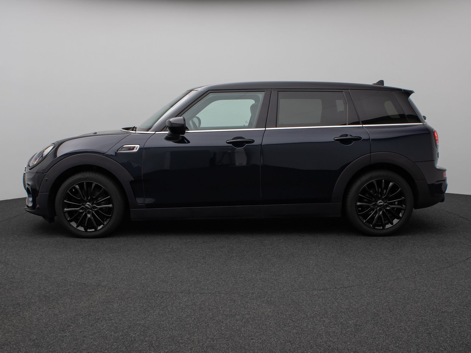 Fahrzeugabbildung MINI Cooper S Clubman H/K Panoram DAB HUD Kamera Voll