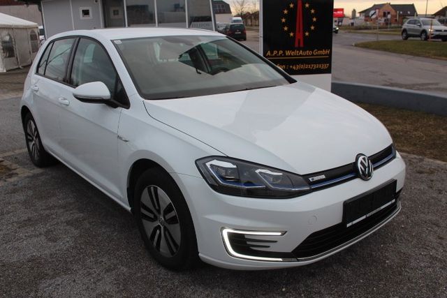 Volkswagen Golf VII Lim. e-Golf Mit Batter 136 Xen Nav Virt