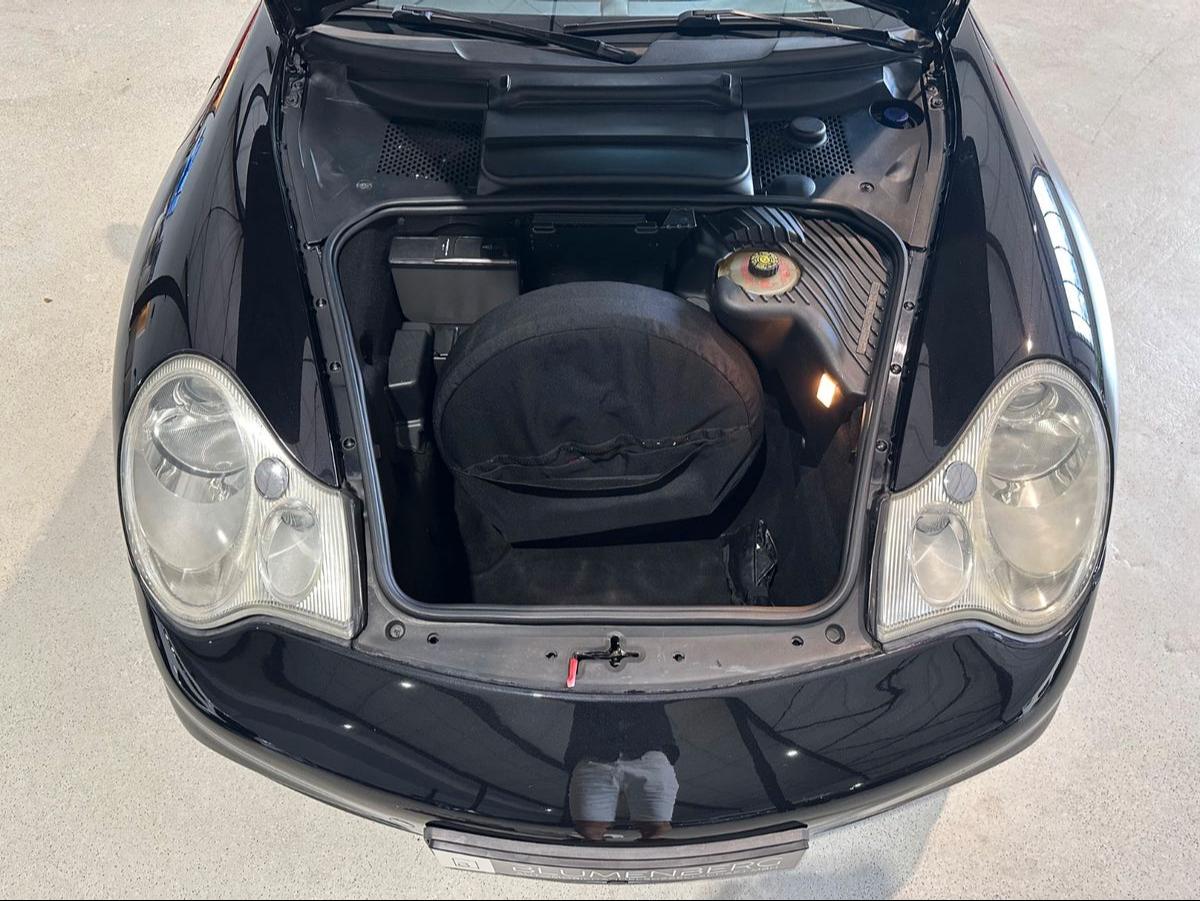 Porsche 911 Targa 996 | 320 ch | BVA | CarPlay | Cuir | Phares bi-xénon | Sièges chauffants | Toit panoramique