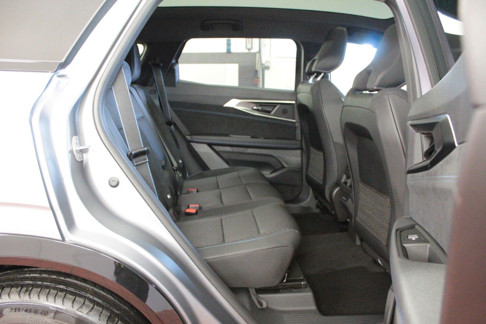 Fahrzeugabbildung Renault Espace E-Tech Full Hybrid 200 Esprit Alpine 5 S.