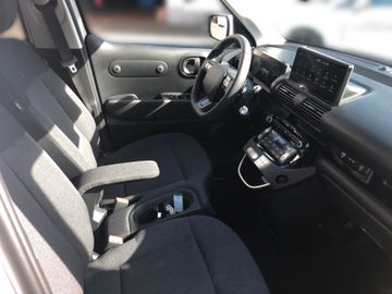 Hyundai INSTER EV 49 kWh (115 PS)2WD Trend