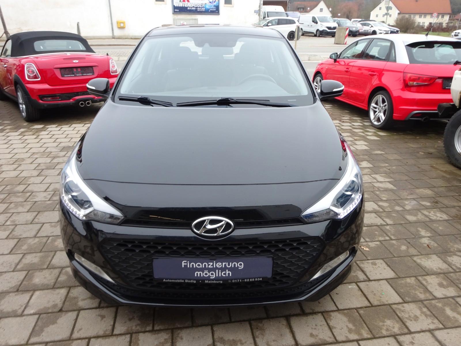 Hyundai i20 /Automatik/Euro 6