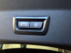 Fahrzeugabbildung BMW X3 xDrive 20d M Sport --AHK/Pano/Winterfreude