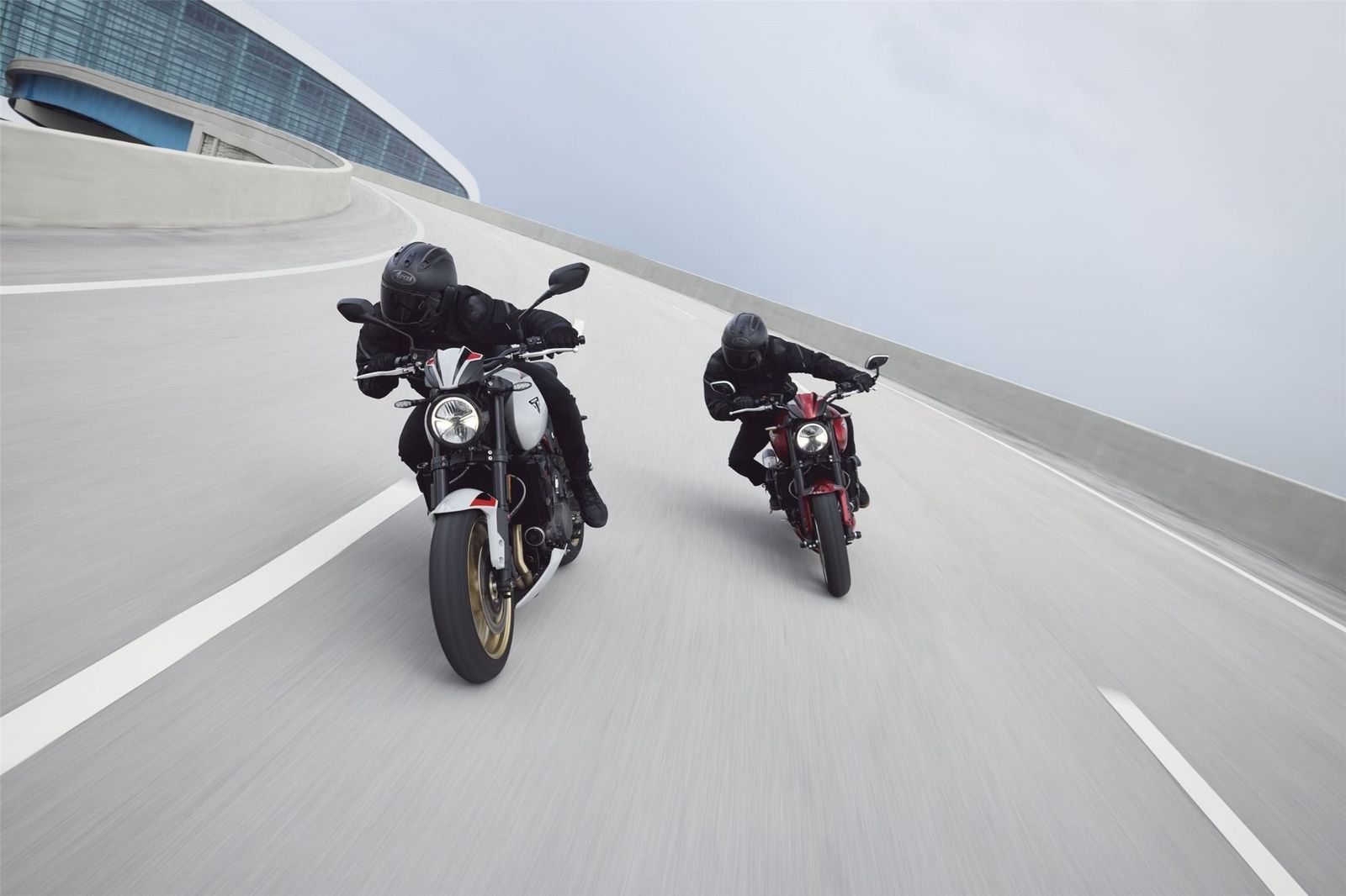 Fahrzeugabbildung Triumph Trident 800
