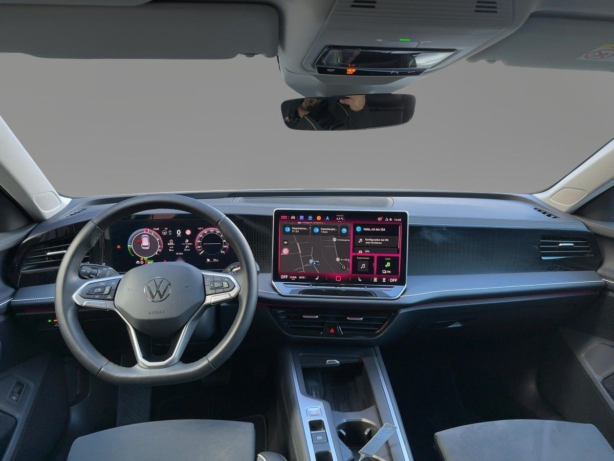 Volkswagen Passat Variant - Bild 12