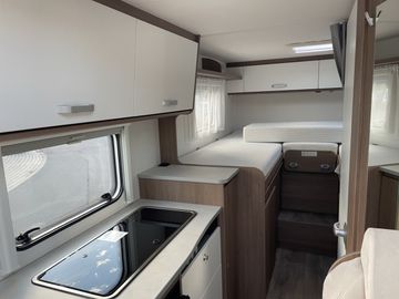 Carado V 337 PRO TV MARKISE KLIMAAUTOMATIK Navi Kamera