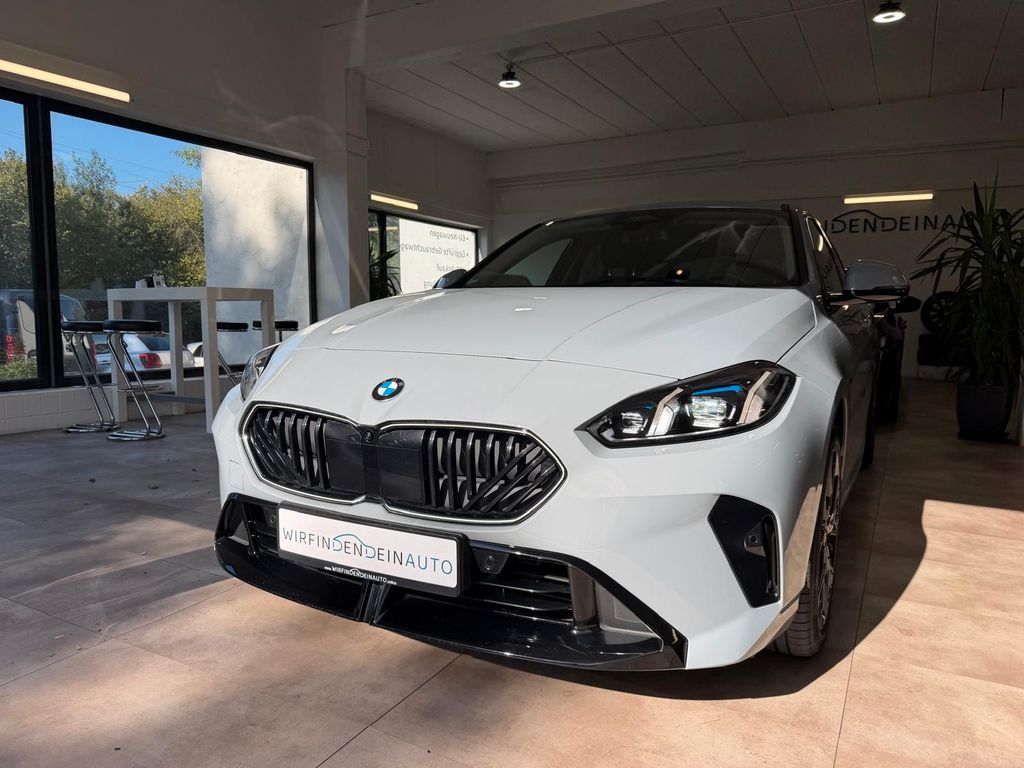 Image of BMW 120