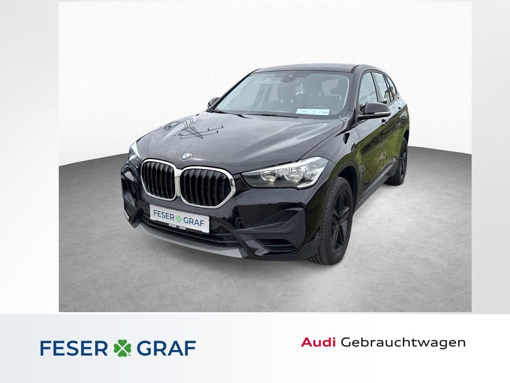 BMW X1 sDrive20i Advantage - NAVI - AHK -