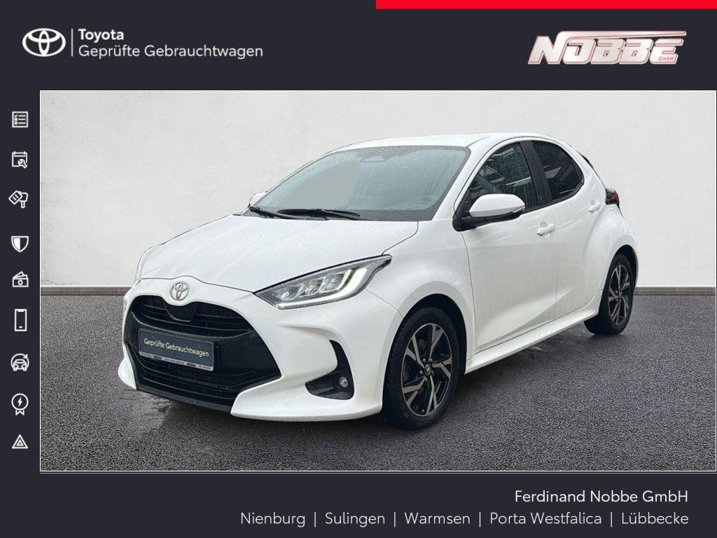 Toyota Yaris Hybrid 116 1.5 VVT-i Team Deutschland