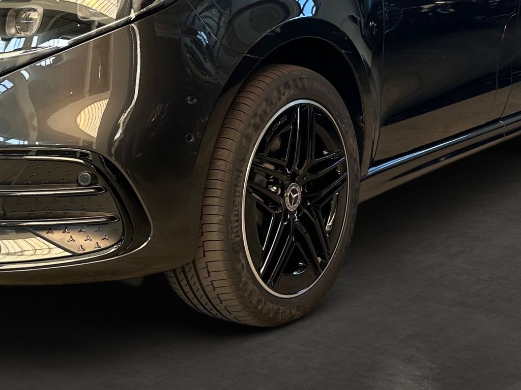 Fahrzeugabbildung Mercedes-Benz V 300 d Style lang 4MATIC Standheizung AHK AUT
