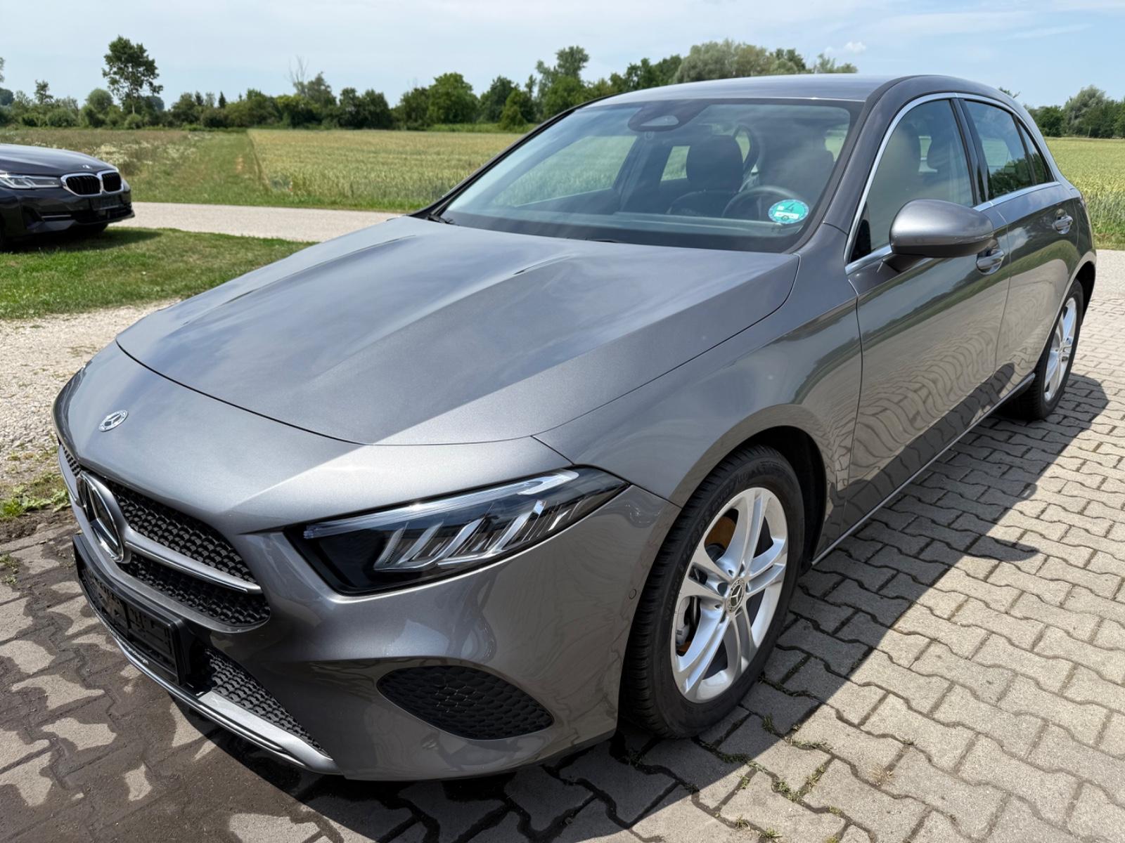Mercedes-Benz A 200 Progressive 7G-DCT/Navi/Sportsitz/T-Leder