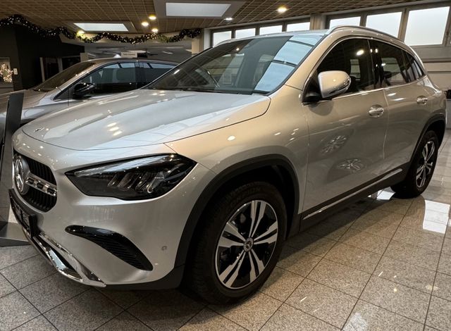 Mercedes-Benz GLA 180 /Progressive/LED High /Kamera