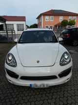 Porsche Cayenne Diesel 3L - Porsche in Ingolstadt