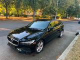 Volvo V60 B4 Auto Plus Dark 2024 107tkm 1.Eigentümer