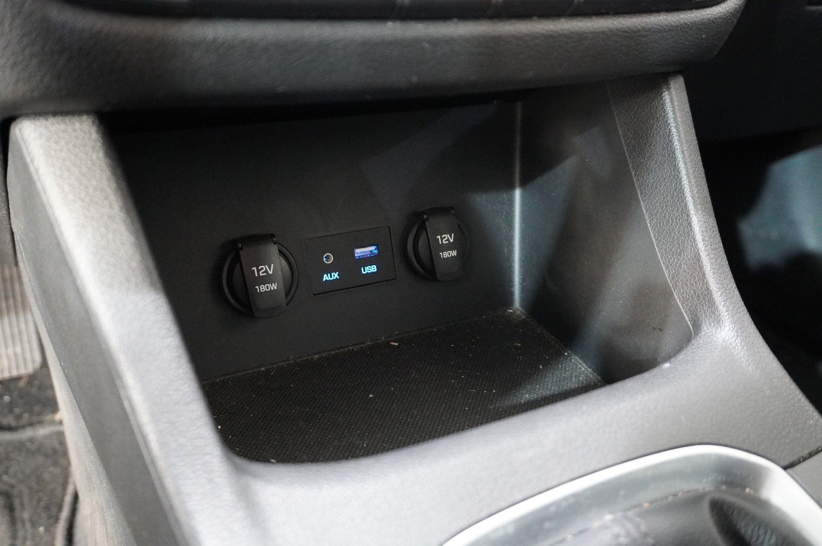 Fahrzeugabbildung Hyundai i30 LIM. 1.0 T-GDI SELECT LED/KLIMA/PDC/TEMP/USB