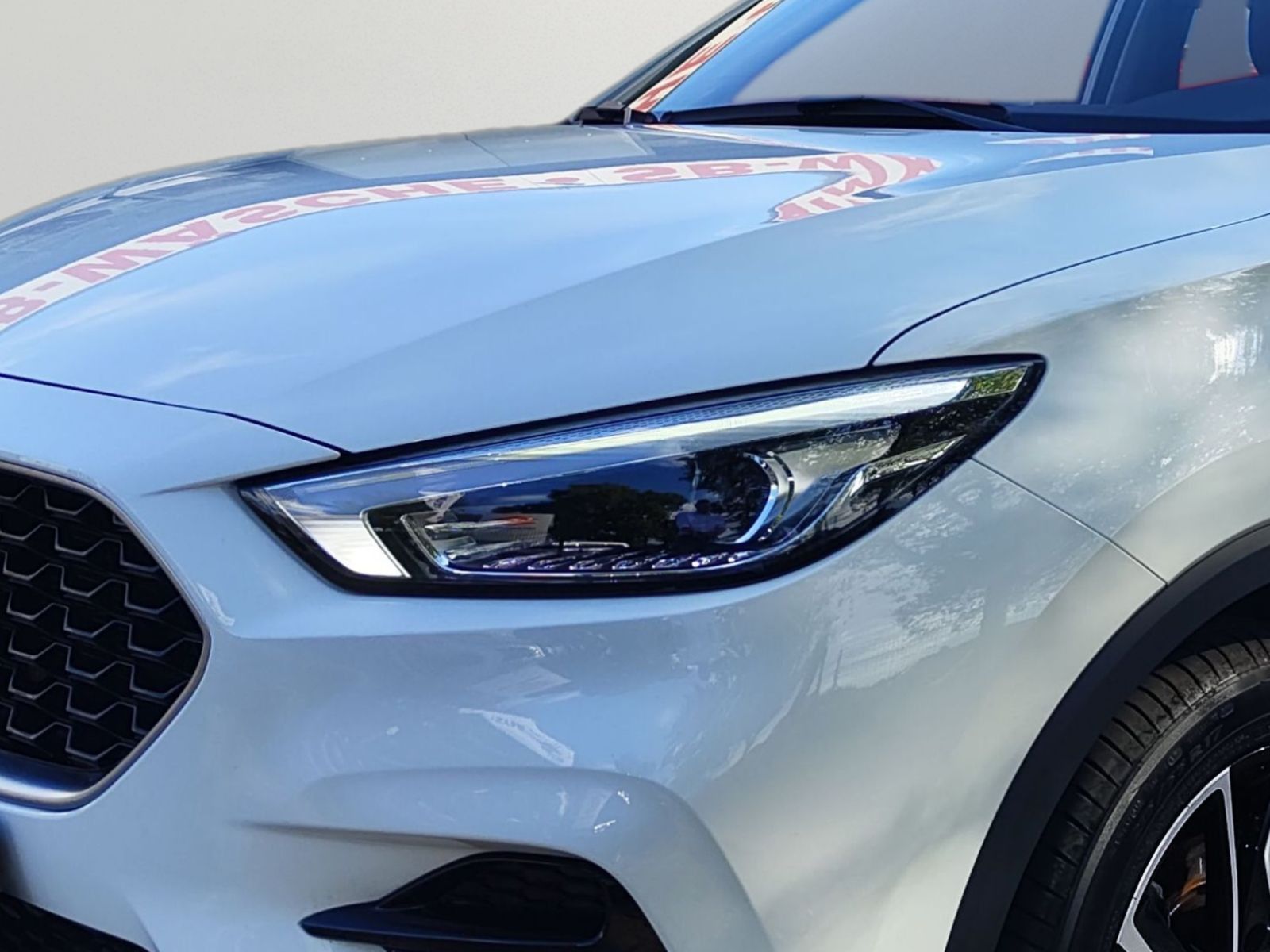 MG ZS