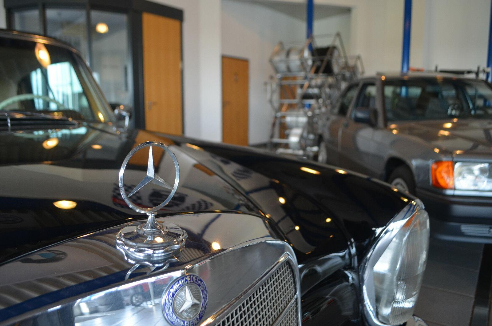 showroom-image-main