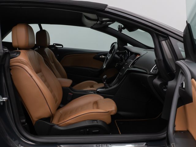 Foto Nummer 24: OPEL Cascada